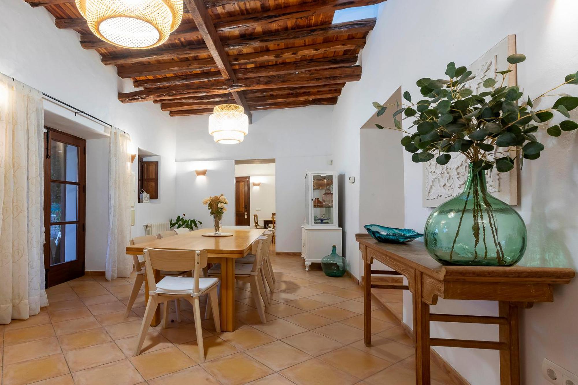 Villa In Sleeps 10 - Sa Vinya *