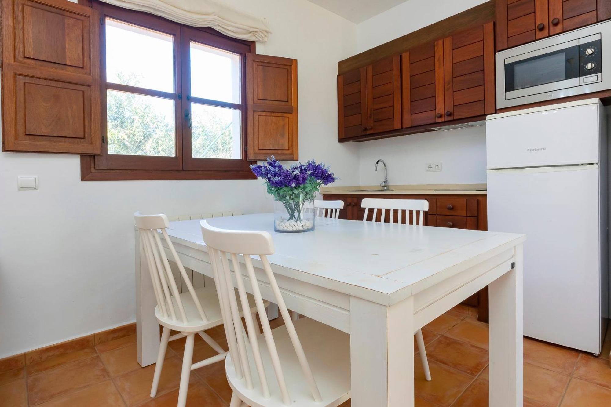 Villa In Sleeps 10 - Sa Vinya *