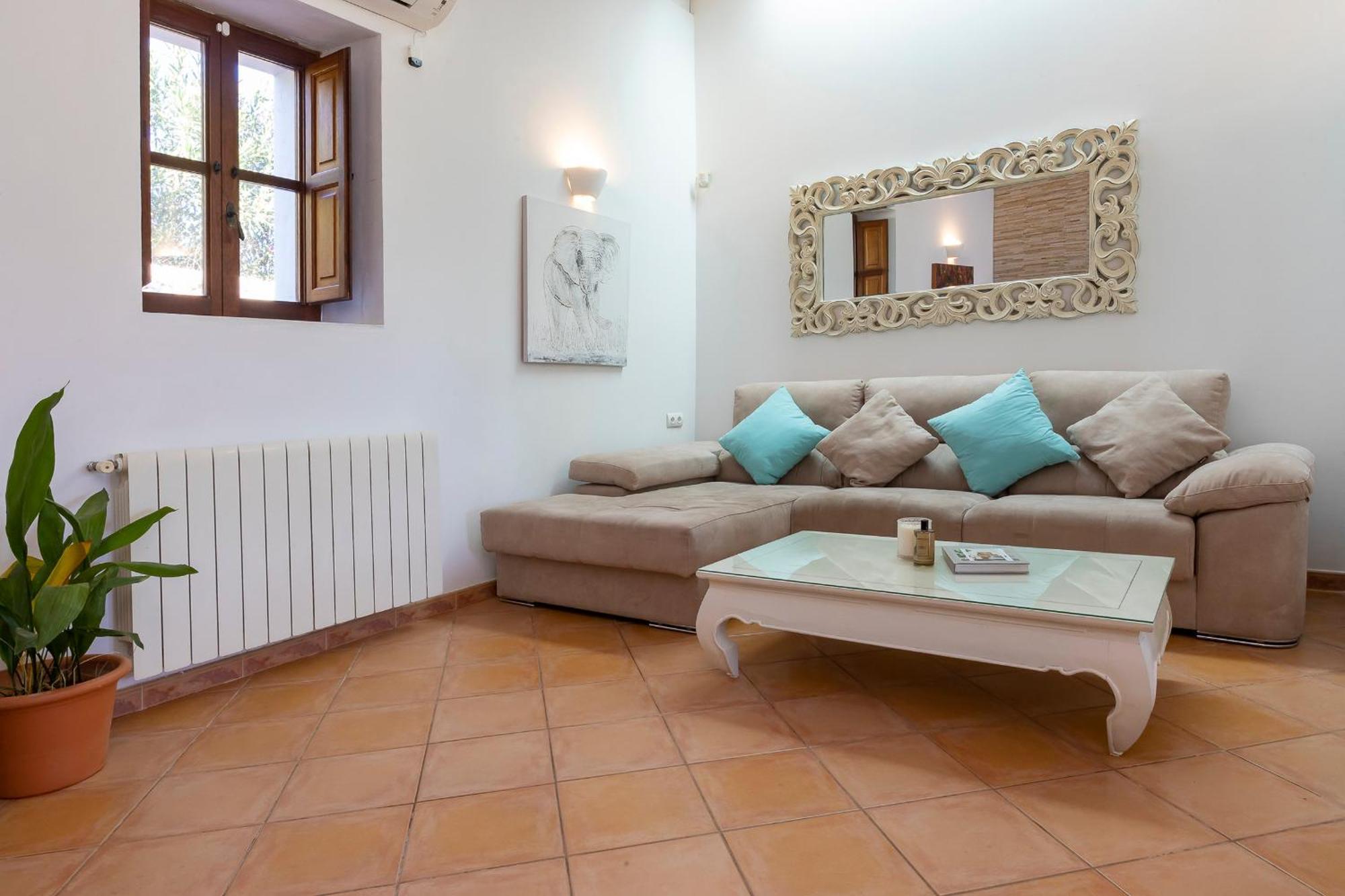 In Sleeps 10 - Sa Vinya Villa Sant Josep de sa Talaia