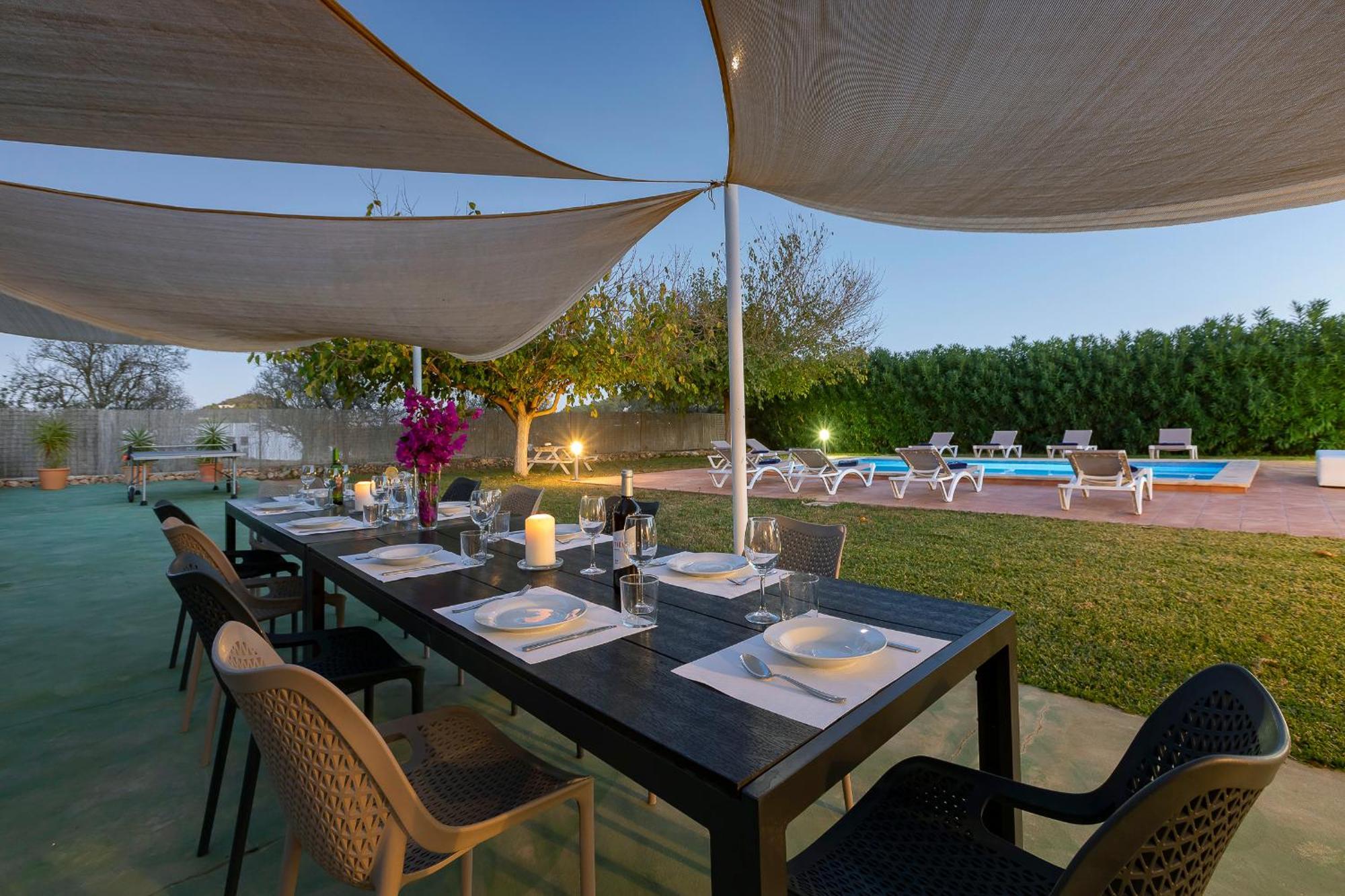 In Sleeps 10 - Sa Vinya *